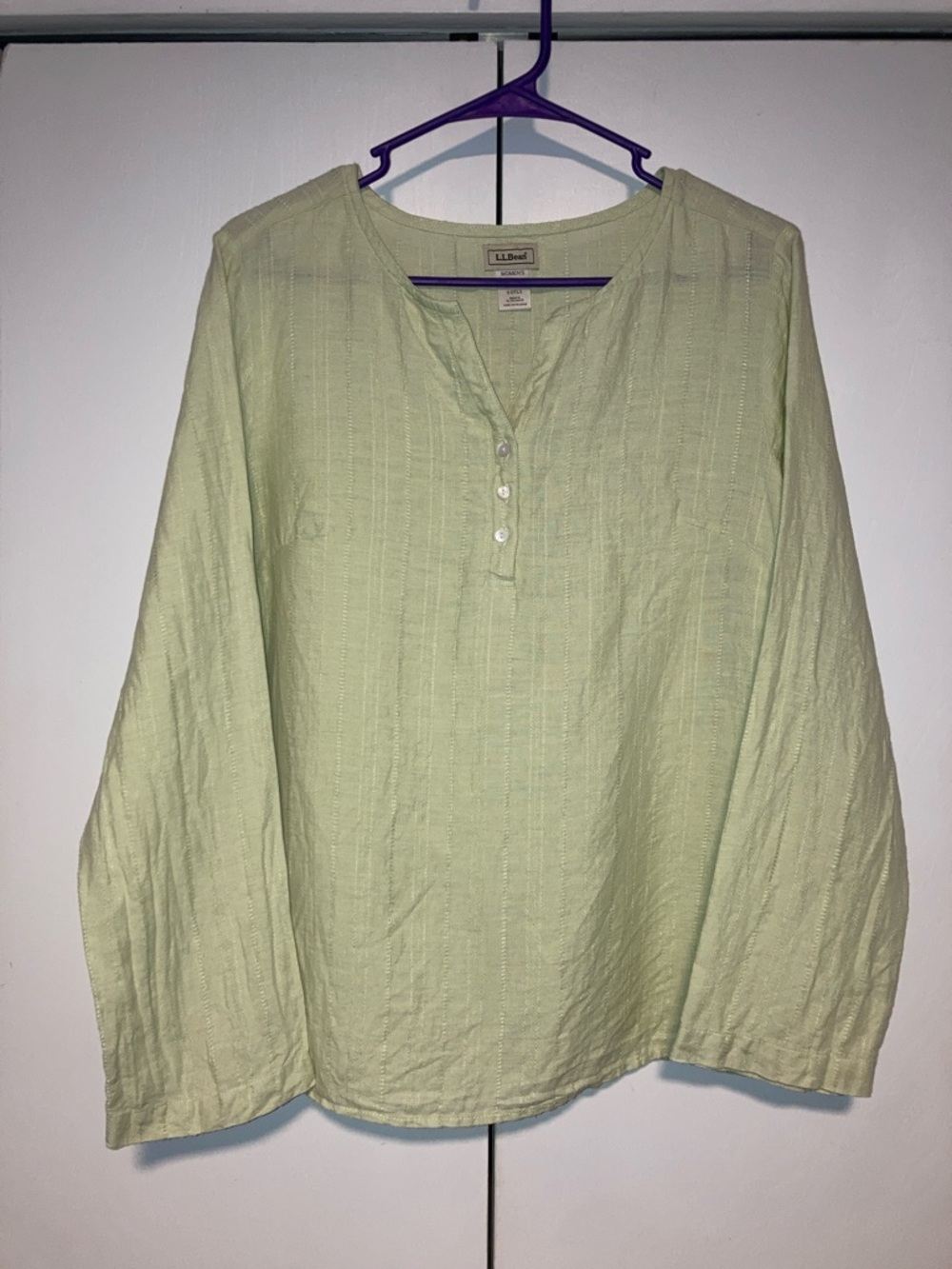 L.L. Bean Size Small Beachy 100% Linen Sunwashed Green Long Sleeve Button Henley